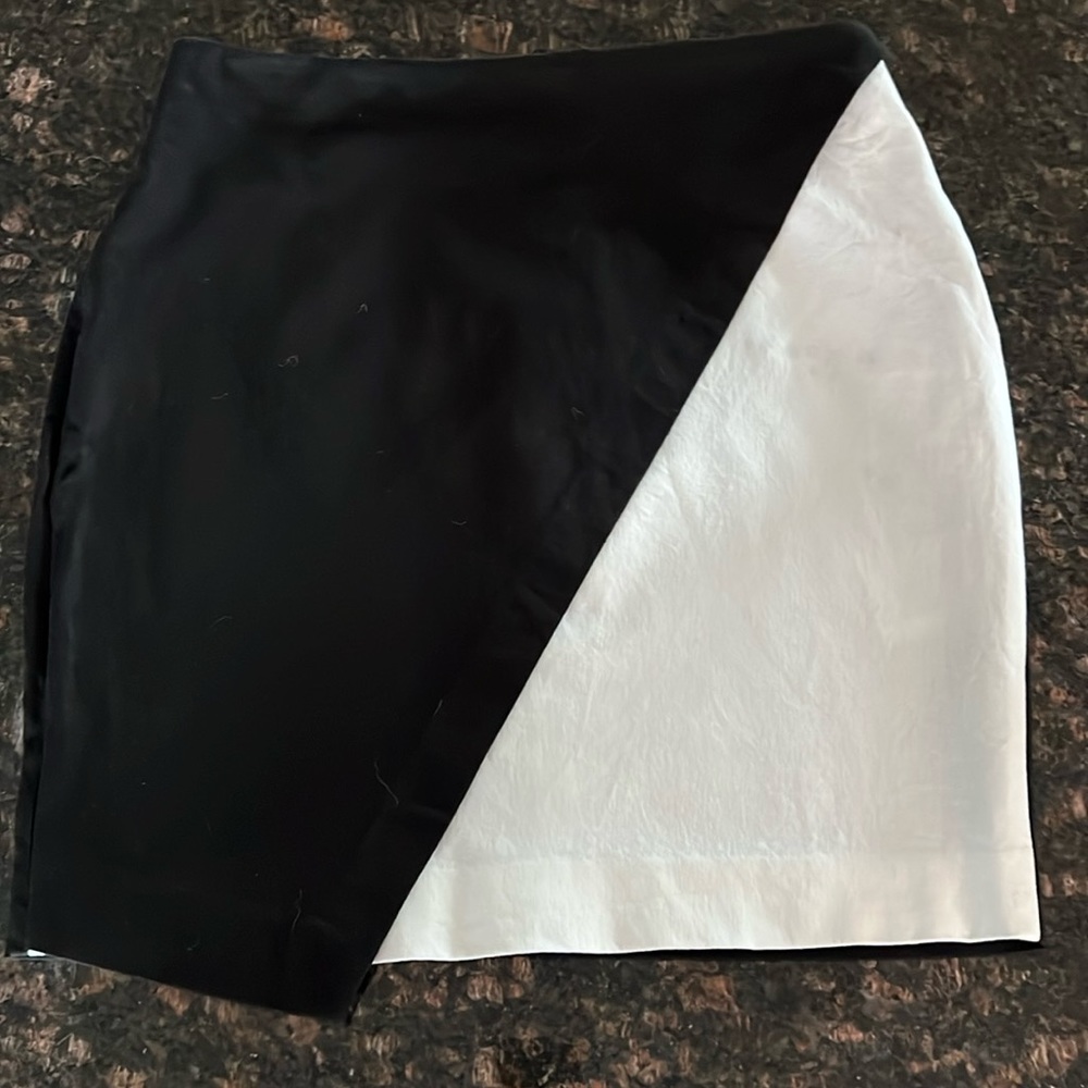 Banana republic skirt, size 4